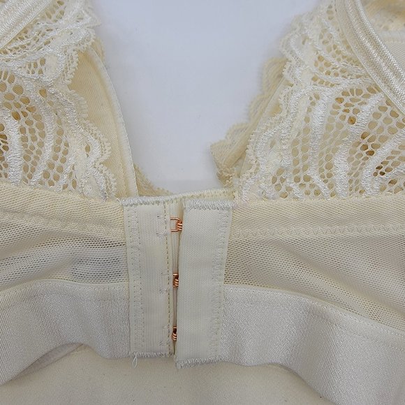 Project Me Warrior Plunge Ivory Contour Nursing Bra - Picture 7 of 14